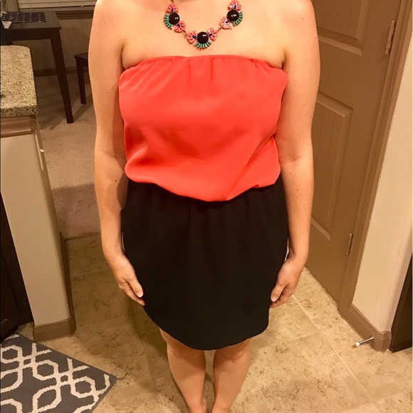 Color Block Strapless Dress - Picture 3 of 4