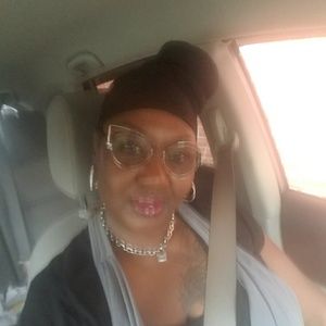 Meet your Posher, Fontella