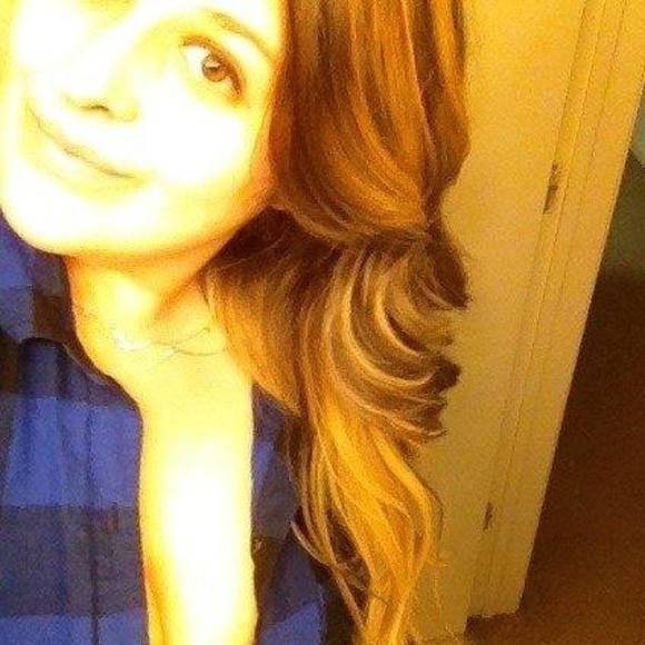 Meet your Posher, Jessica - Picture 1 of 1