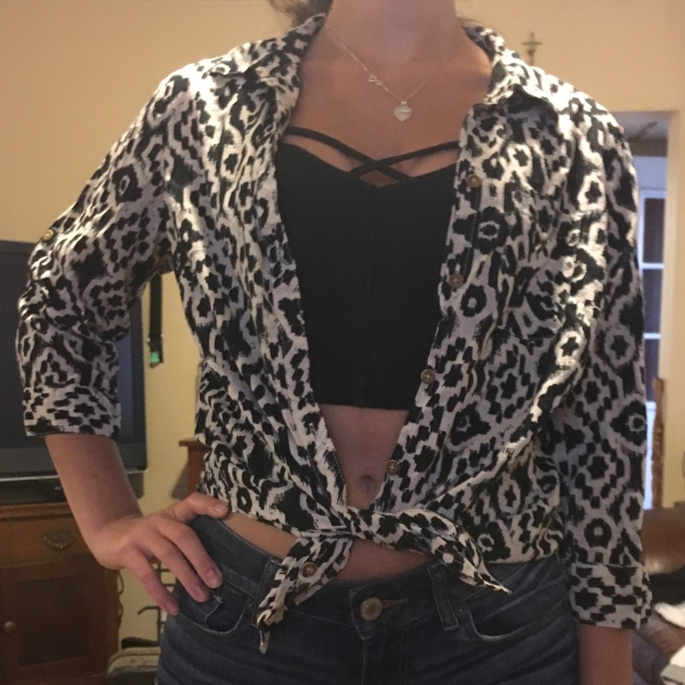 Croft&Barrow Patterned Button Up