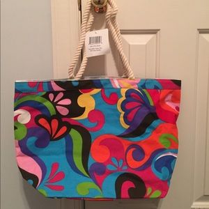 Patterned tote