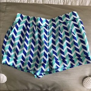Chevron shorts! Size small