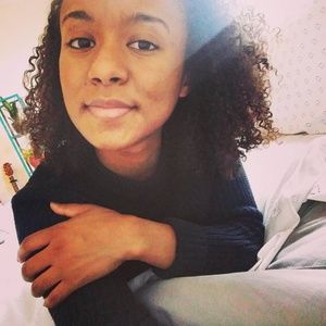 Meet your Posher, Leah