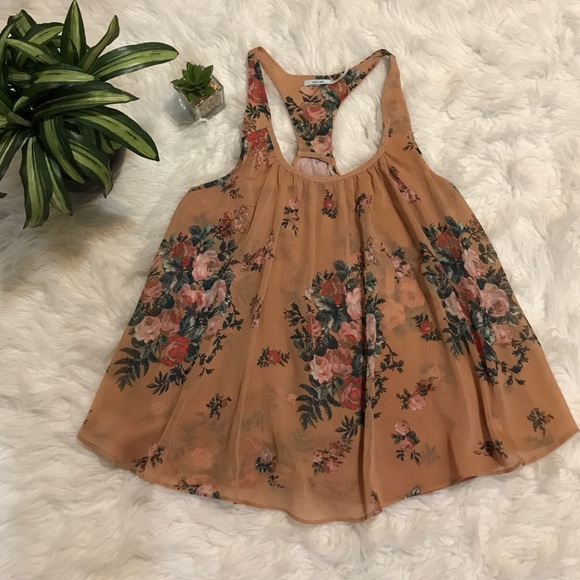 Urban Outfitters Tops - Kimchi Blue tan floral tank