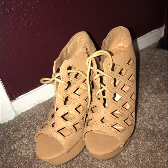 Wedges - Picture 2 of 4