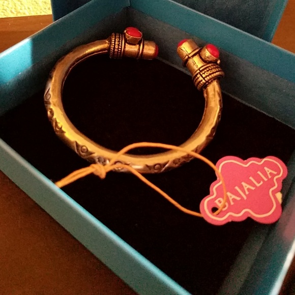 Everyday Cuff - Picture 2 of 7