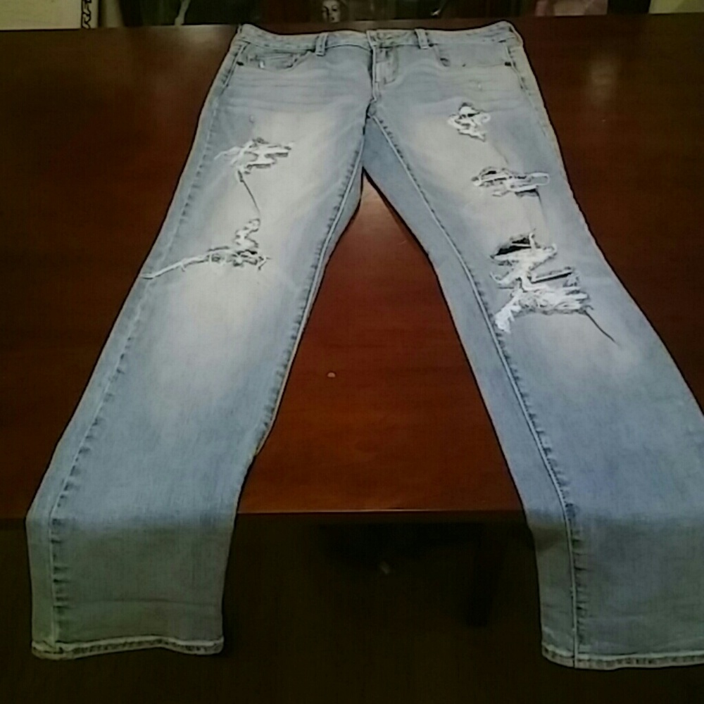 American Eagle Jeans never worn.