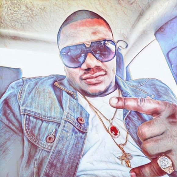 Meet your Posher, Chris - Picture 1 of 1