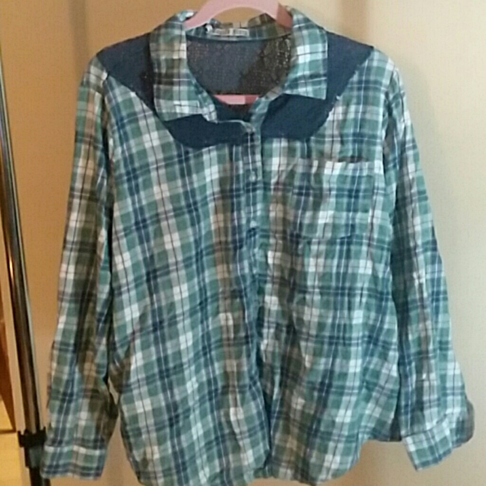Plaid long sleeve flannel