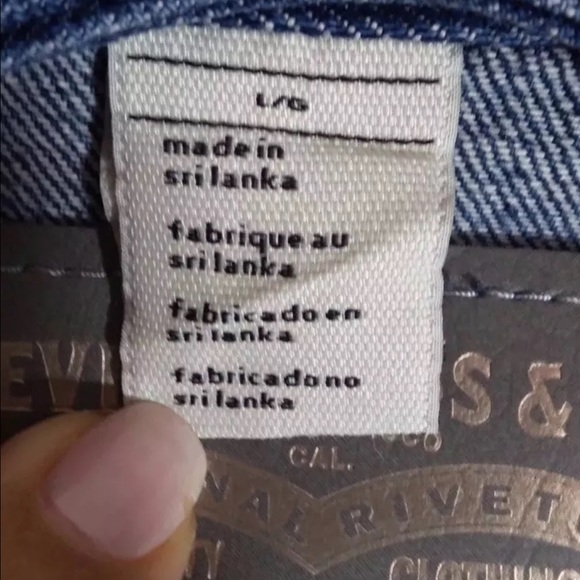 Levi Strauss Jean Jacket - Picture 3 of 4