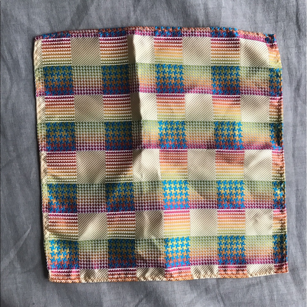 Stella McCartney pastel patterned pocket square.