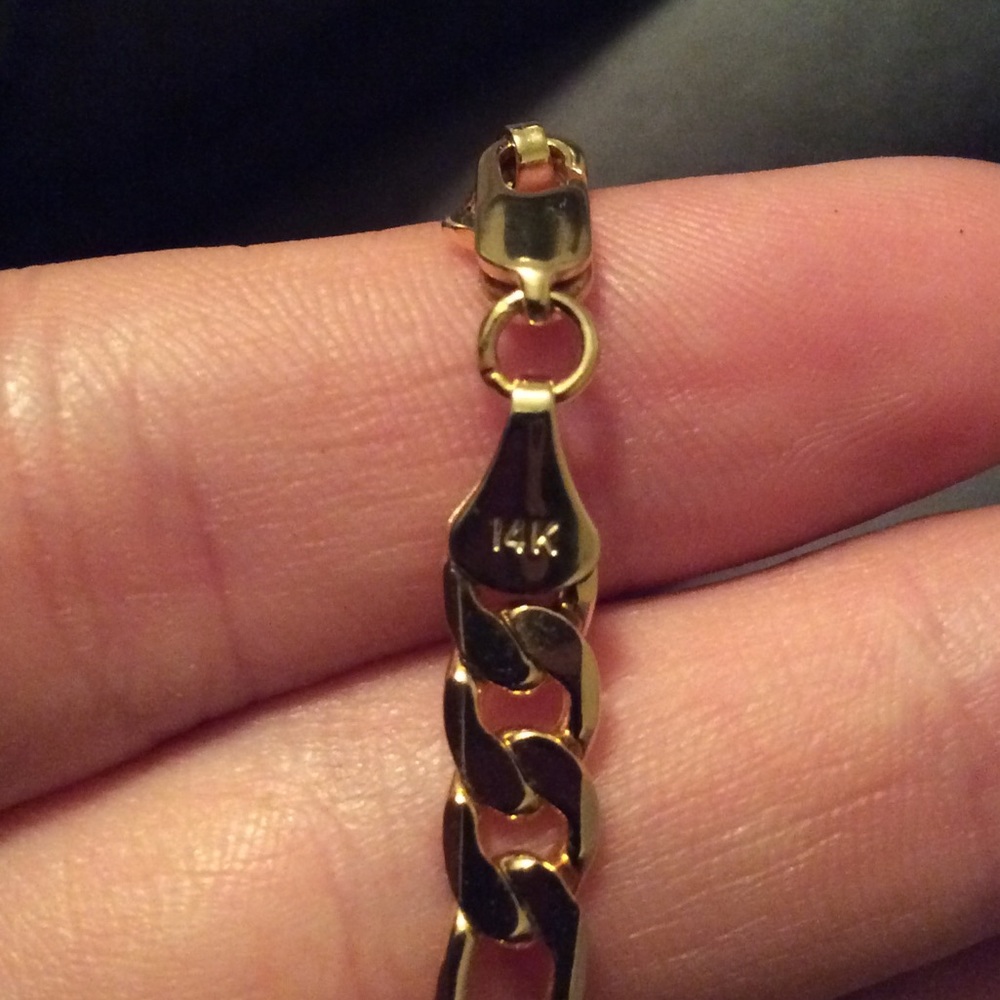 Gold chain. Available to offers and trades