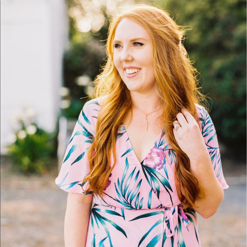 Meet your Posher, Elise