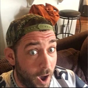 Meet your Posher, Cameron