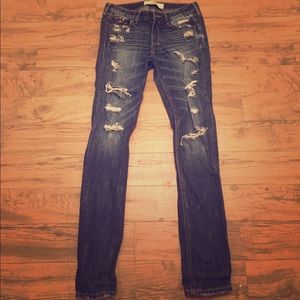 Hollister Distressed Boyfriend Jeans