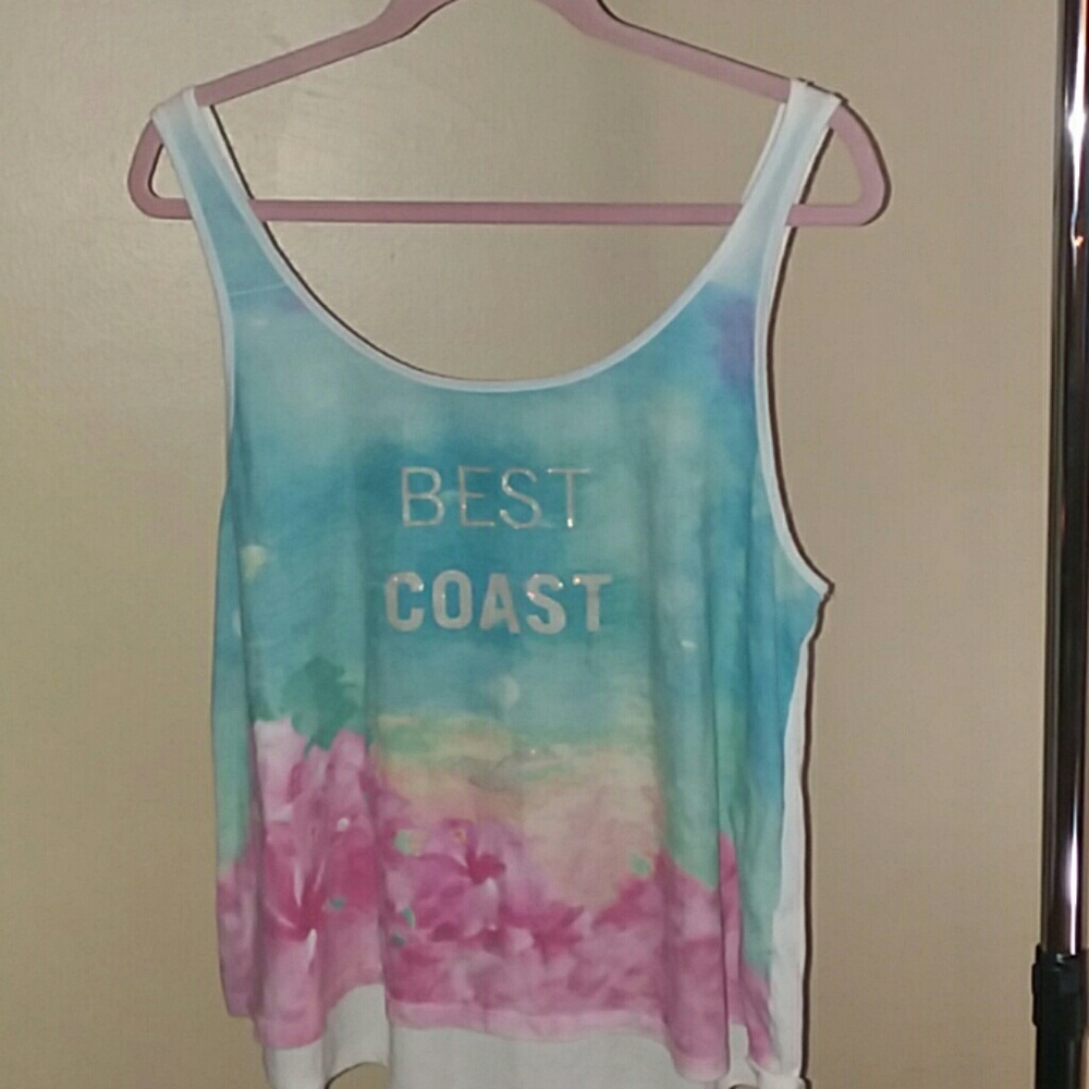 Graphic  tank top