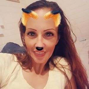 Meet your Posher, Juanita