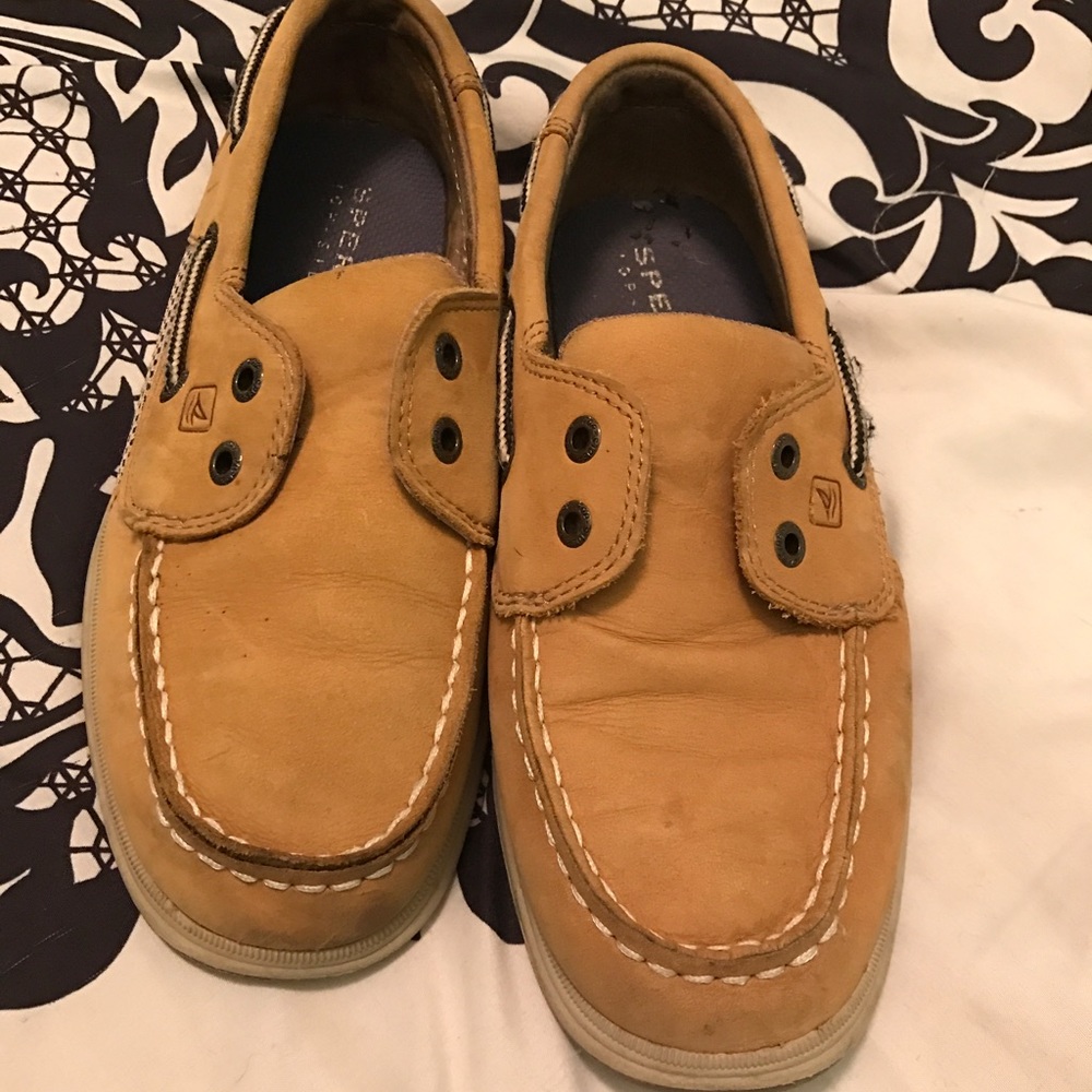 Boys Sperry's Intrepid size 2