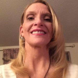 Meet your Posher, Suzanne