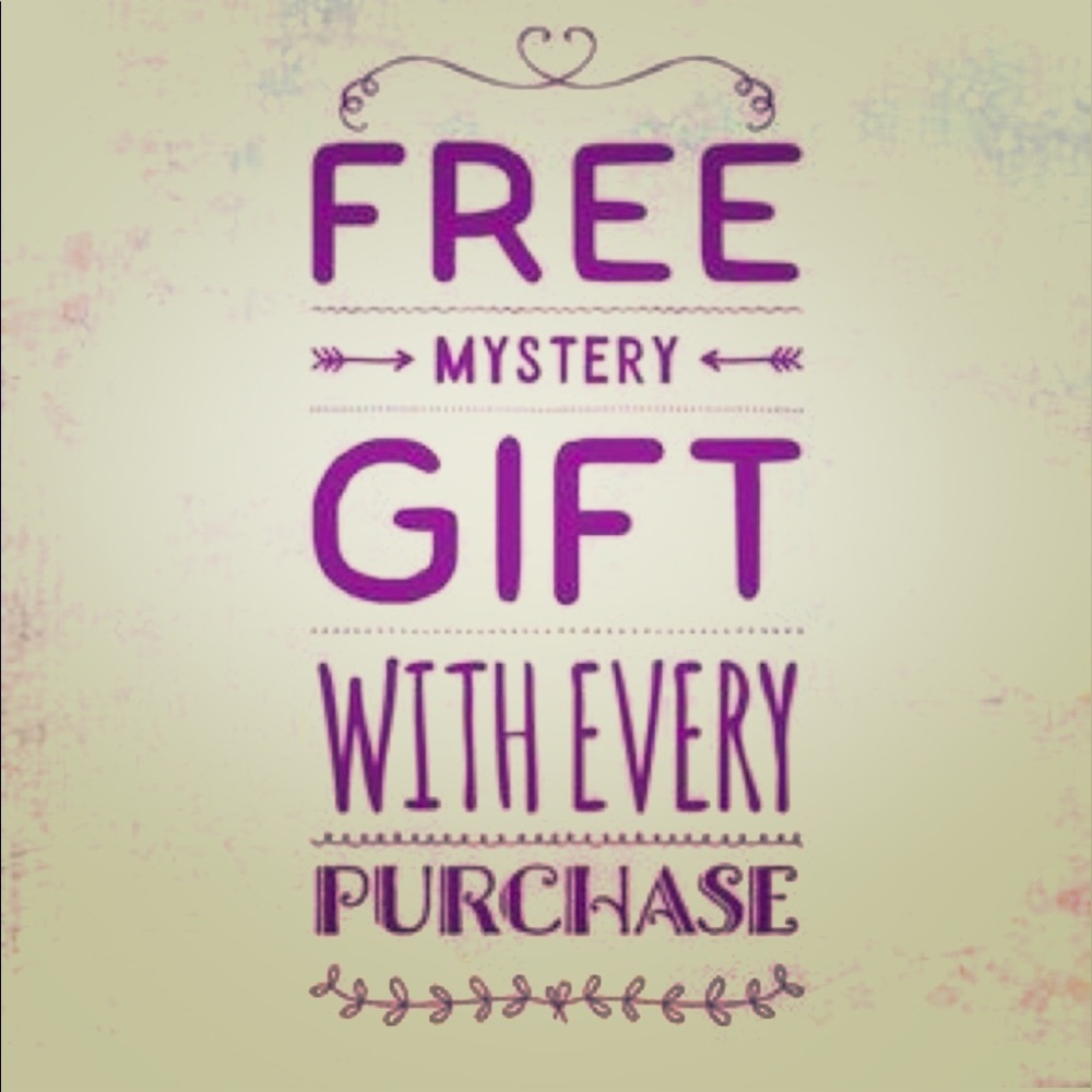 For a limited time! Help clear my closet 💕💋