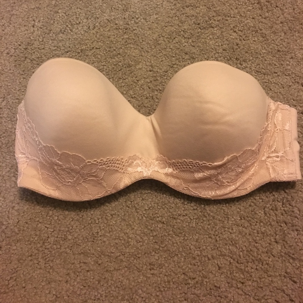 Strapless nude bra