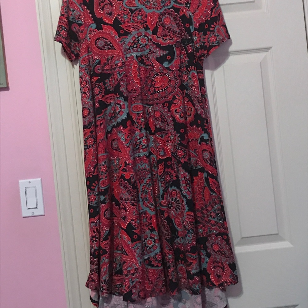 Small Carly dress. Lularoe. High low dress