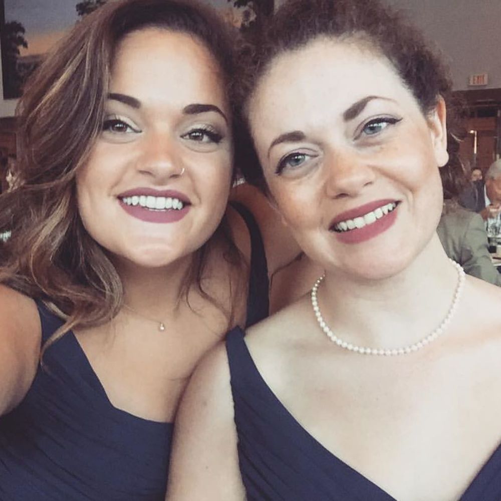 Meet your Posher, Mia