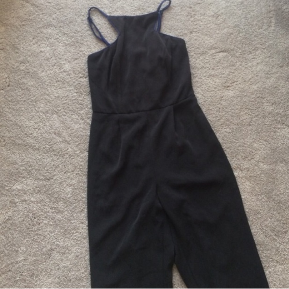 🚫Sold!🚫Lovely Black Romper