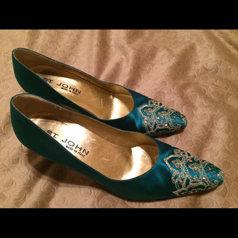 Evening shoes