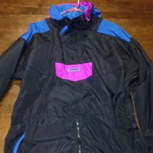 Columbia sports wear windbreaker