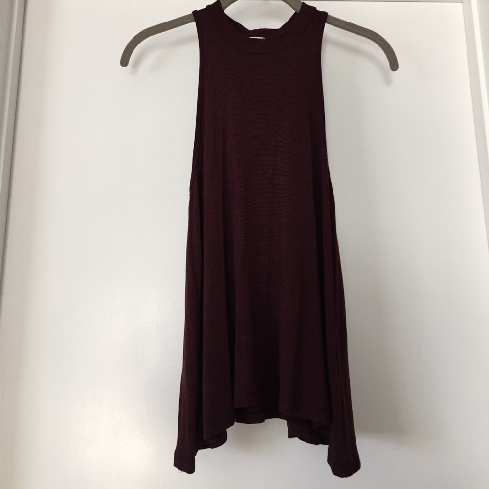 Wonderland Honolulu Mock Neck Tank