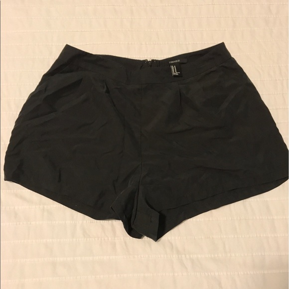 Forever 21 Black Flowy Shorts - Picture 1 of 3