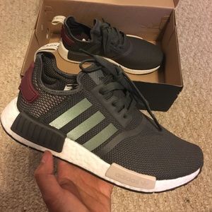 SOLD!!! Brand new Adids nmd r1
