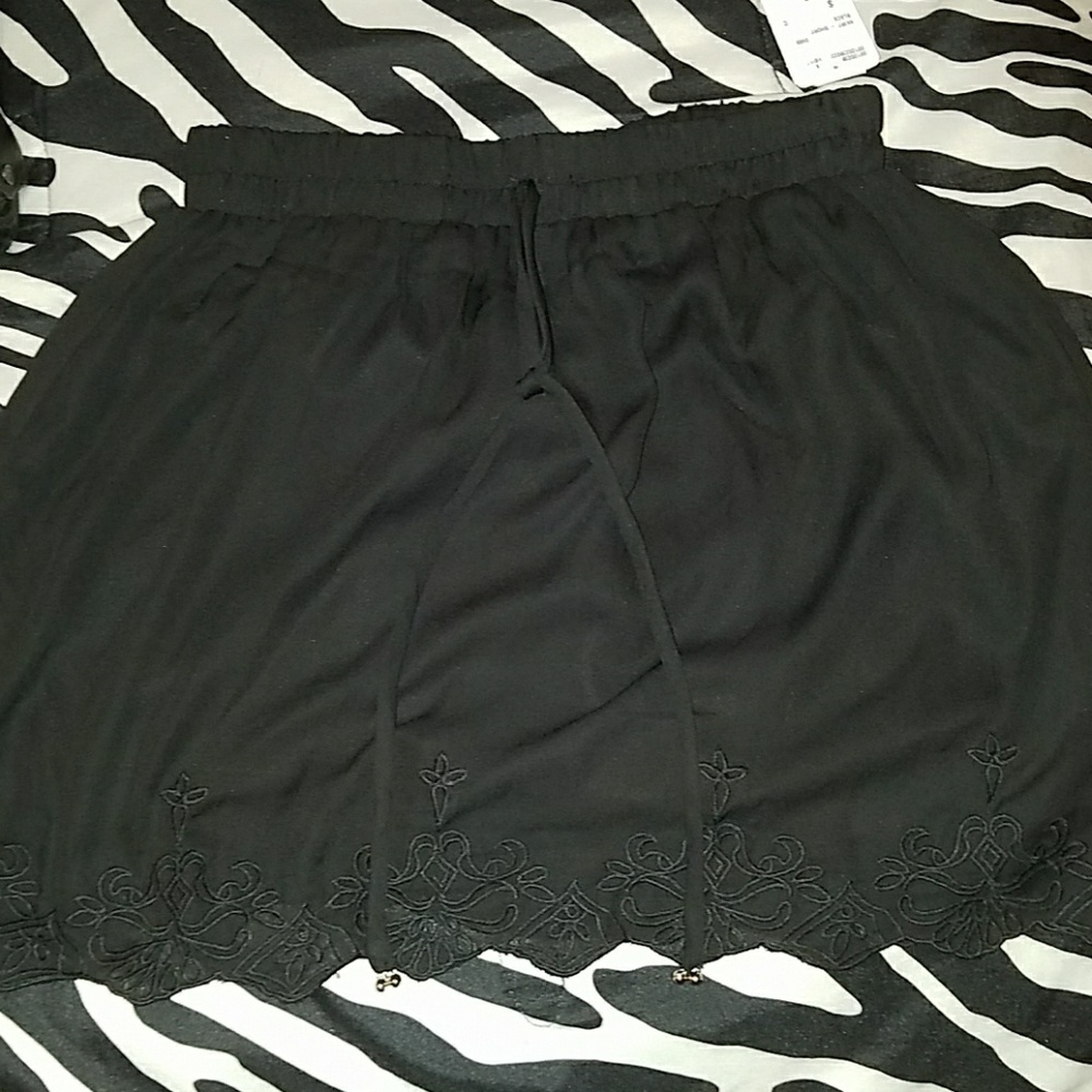 Forever 21 skirt