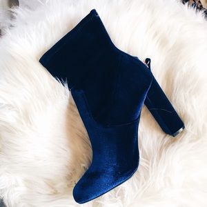 Steve Madden Blue Velvet Ankle Boots