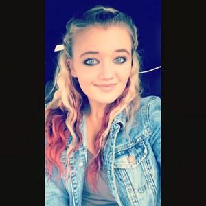 Meet your Posher, Kelsie