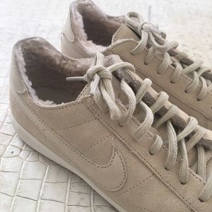 Nike Cream Sneaker with Faux Fur Lining