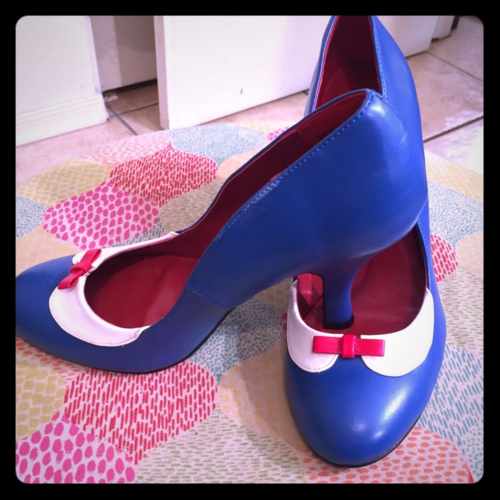 Pinup Heels 10 Women's