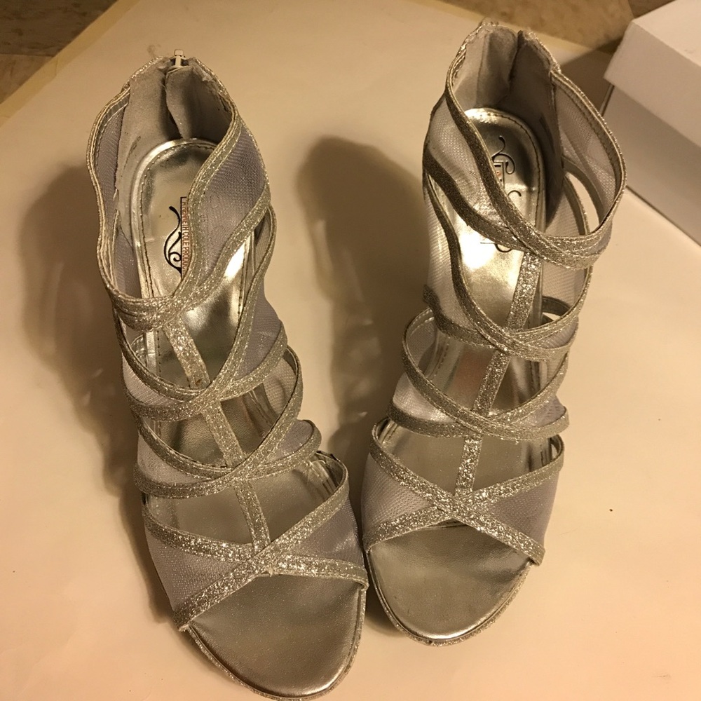 Happy Hour Heels //DSW