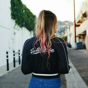 Meet your Posher, Alison