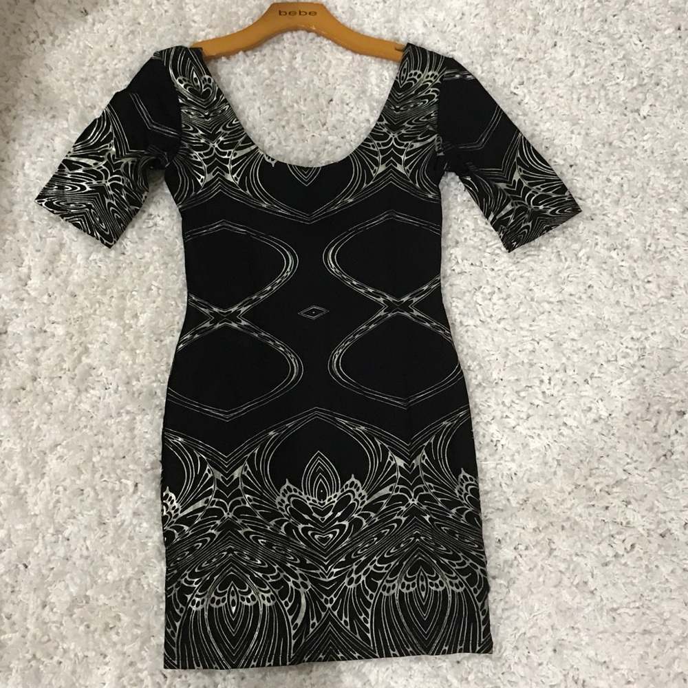 Bebe xs- dress
