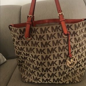 Michael Kors tote