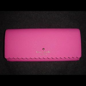 Kate spade scalloped wallet pink