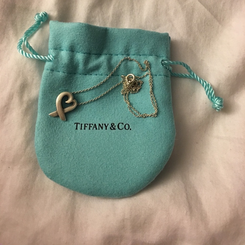 Tiffany heart pendant 16 inches, used