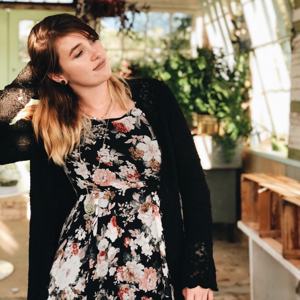 Meet your Posher, Lea