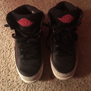 AIR JORDAN 2 SIZE 4.5