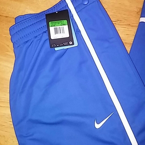 NWT Men's Nike Tear Away Pants - Picture 3 of 6