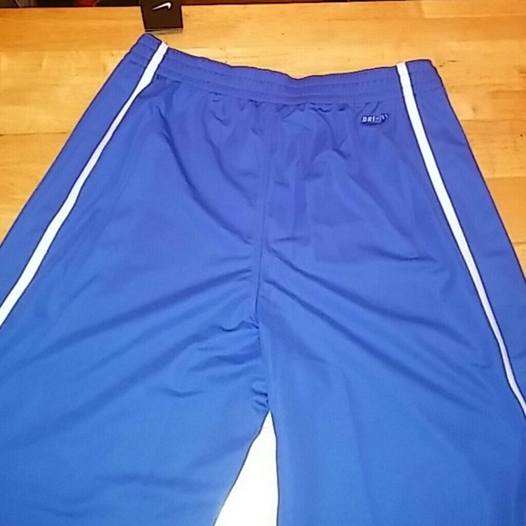 NWT Men's Nike Tear Away Pants - Picture 5 of 6