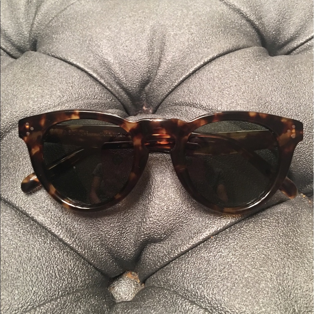 Celine Bevel Cat sunglasses 😎😎 - Picture 7 of 8