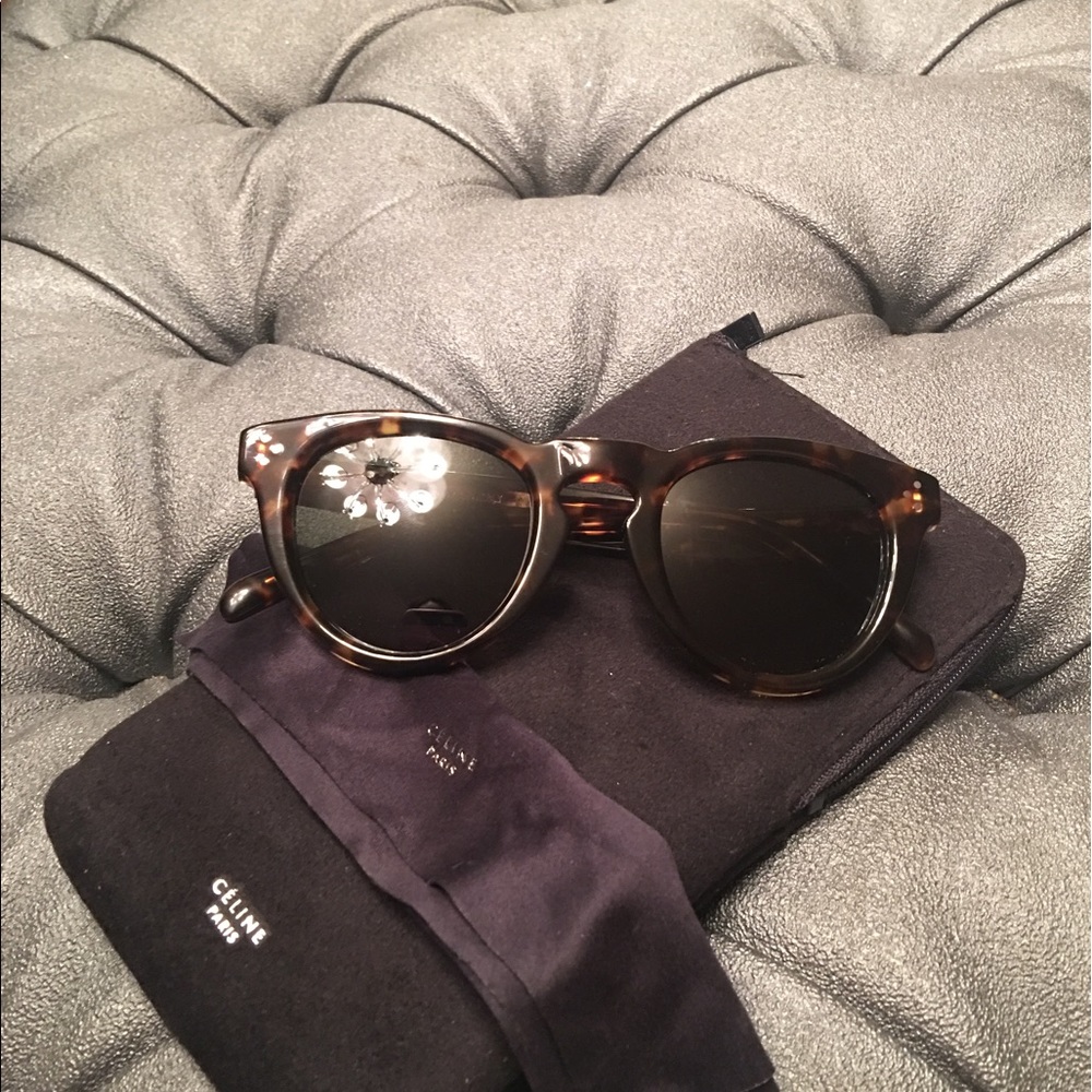 Celine Bevel Cat sunglasses 😎😎 - Picture 8 of 8